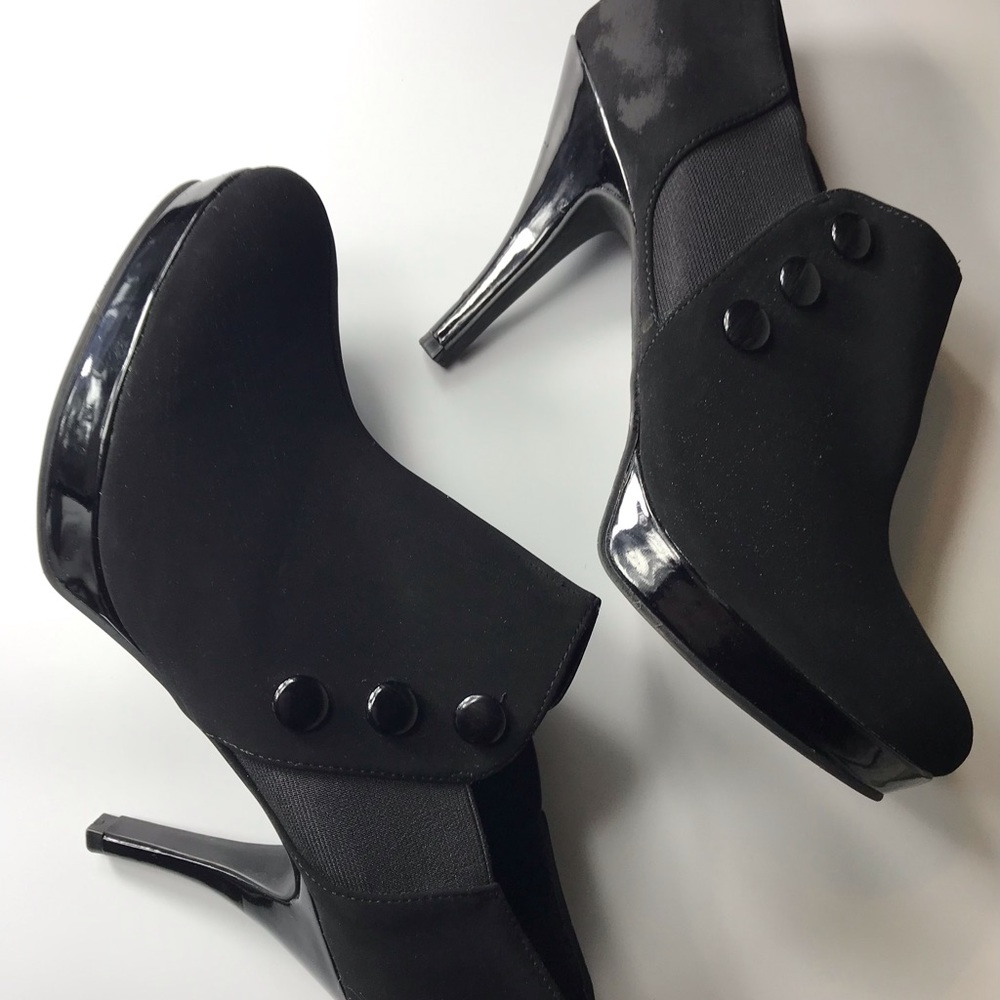 UNLISTED BY KENNETH COLE WOMEN'S BLACK ANKLE BOOTIES   SZ 11M